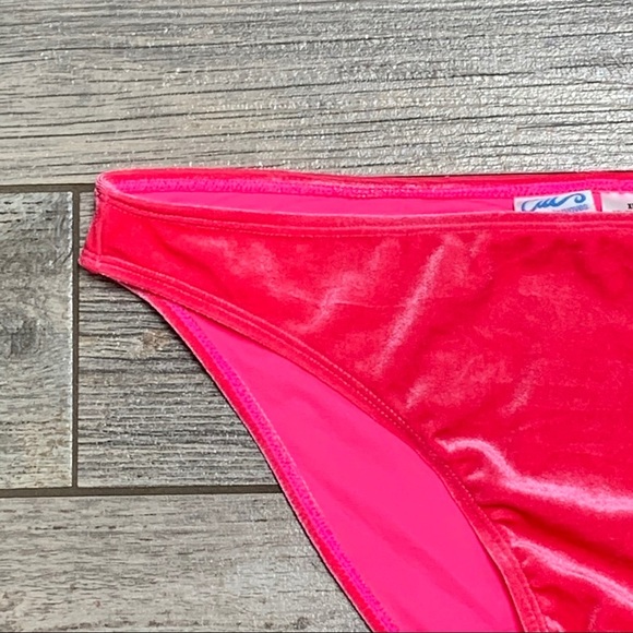 NEW California Waves Pink Crushed Velvet Bikini Bottoms XL X-Large Velour Swim - Picture 3 of 6